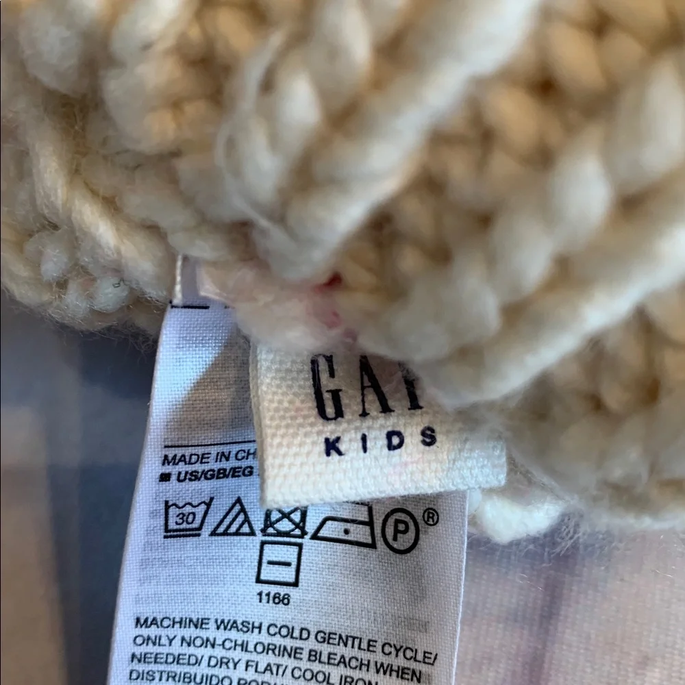 GAP Kids Cream Knit Mittens